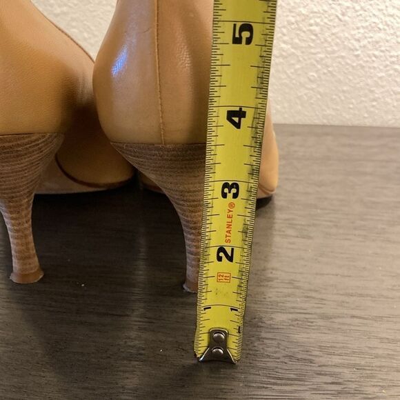Martinez Valero Tan Leather Peep-Toe Heels Size 9 Made in Spain Elegant Classic - Picture 7 of 13